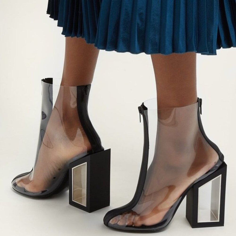 Nicholas Kirkwood Transparent Clear Shoes!
